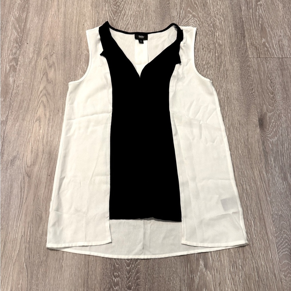 Mossimo • Silky Tank Top Blouse • Size XS • Black and White